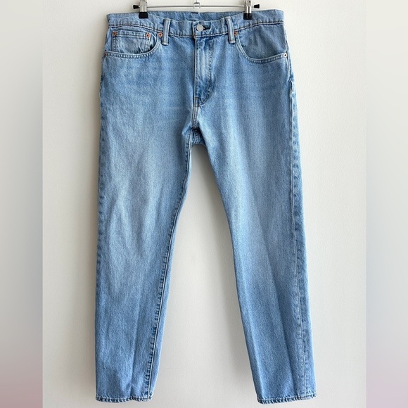 Levi’s 512 Classic Slim Fit Tapered Jeans, Light Wash Denim, W33 L30 - Picture 2 of 16